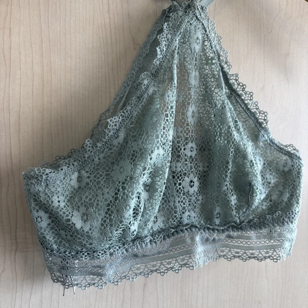 Victoria's Secret Bralette Size XS Light‎ Green Floral Lace Racerback Under Wire